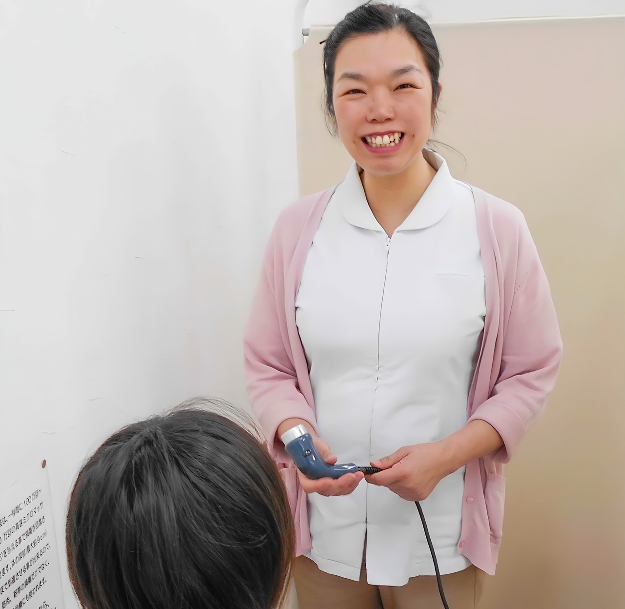 スタッフ、院内の様子